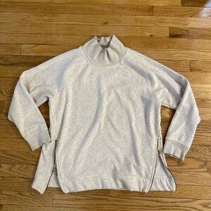 Athleta Pullover